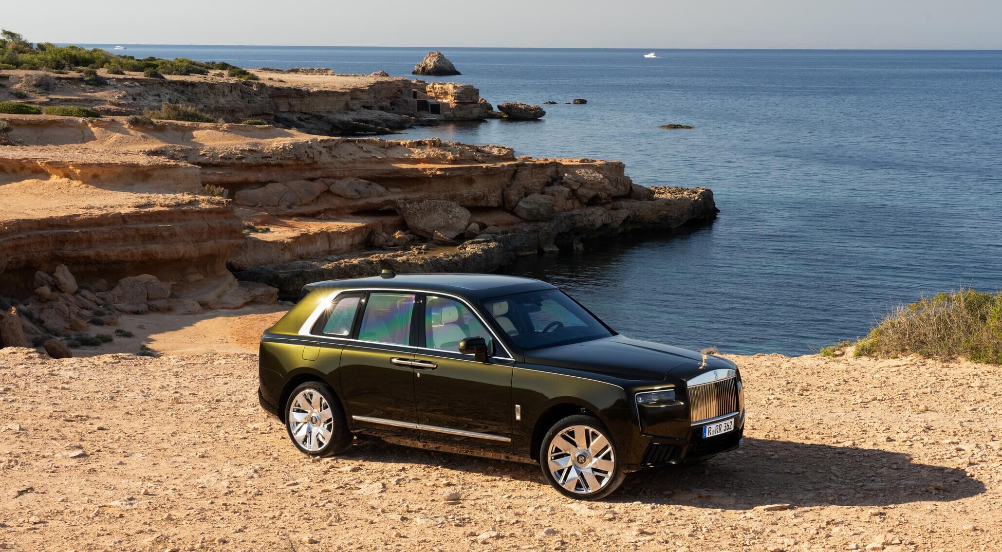 Rolls-Royce Cullinan Series II Luxurian Finished in Olivin